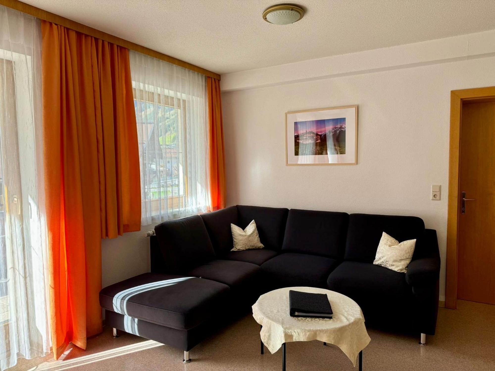 Am Doerfl Apartment Tux Ngoại thất bức ảnh